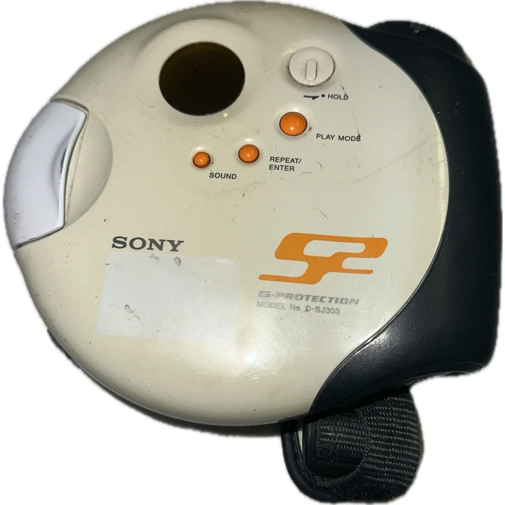 CLEAN SONY D-SJ303 CD Player W/Hand Strap G-Protection *Tested & Working Great*